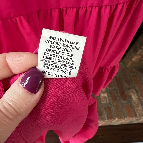 Bright Pink V-Neck Short Dress - Picture 5 of 7